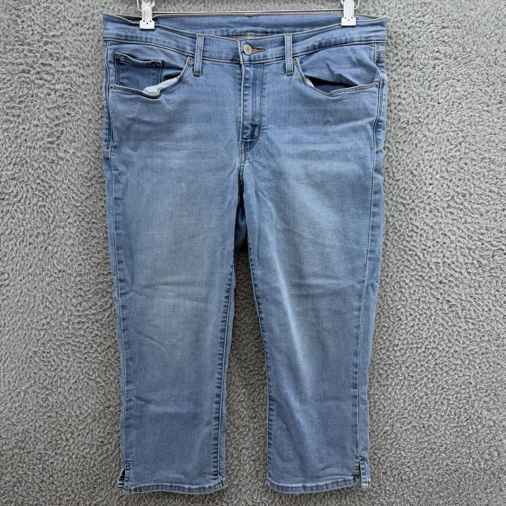 Levi's Jeans Classic Crop Women's 10 Light Blue 34x21 Mid Rise Stretch Denim
